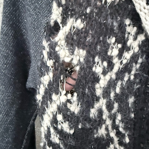 Free People White Moon Pattern Long Cardigan RARE FIND - Picture 9 of 9